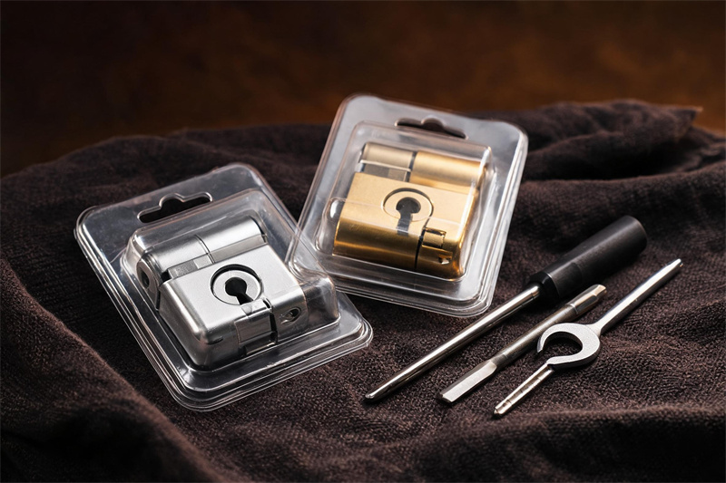 家门突然打不开？别急，附近靠谱的智能锁维修师傅在这儿